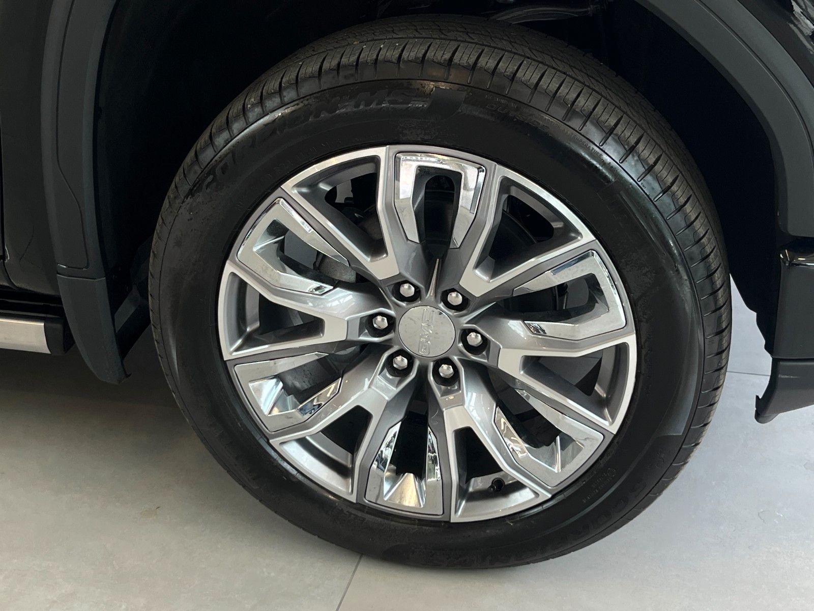 Fahrzeugabbildung GMC Sierra 1500 Denali 6.2 LPG*HeadUp*360°