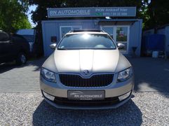 Fahrzeugabbildung Skoda Octavia Combi 1.2 TSI Green tec DSG Style -ROLLS