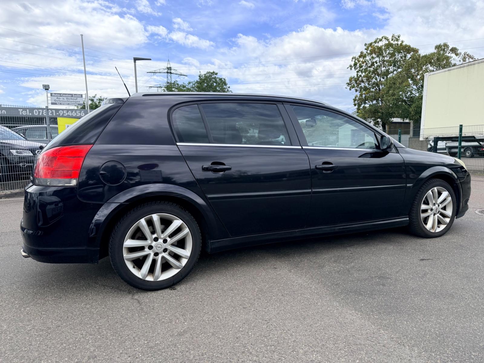 Opel Signum 2006 — photo 11