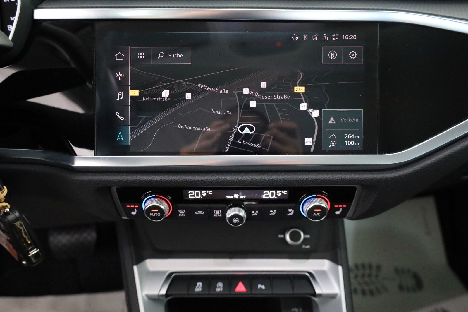 Fahrzeugabbildung Audi Q3 40 TDI quattro,TLeder,Navi,LED,360°Kamera,AHK