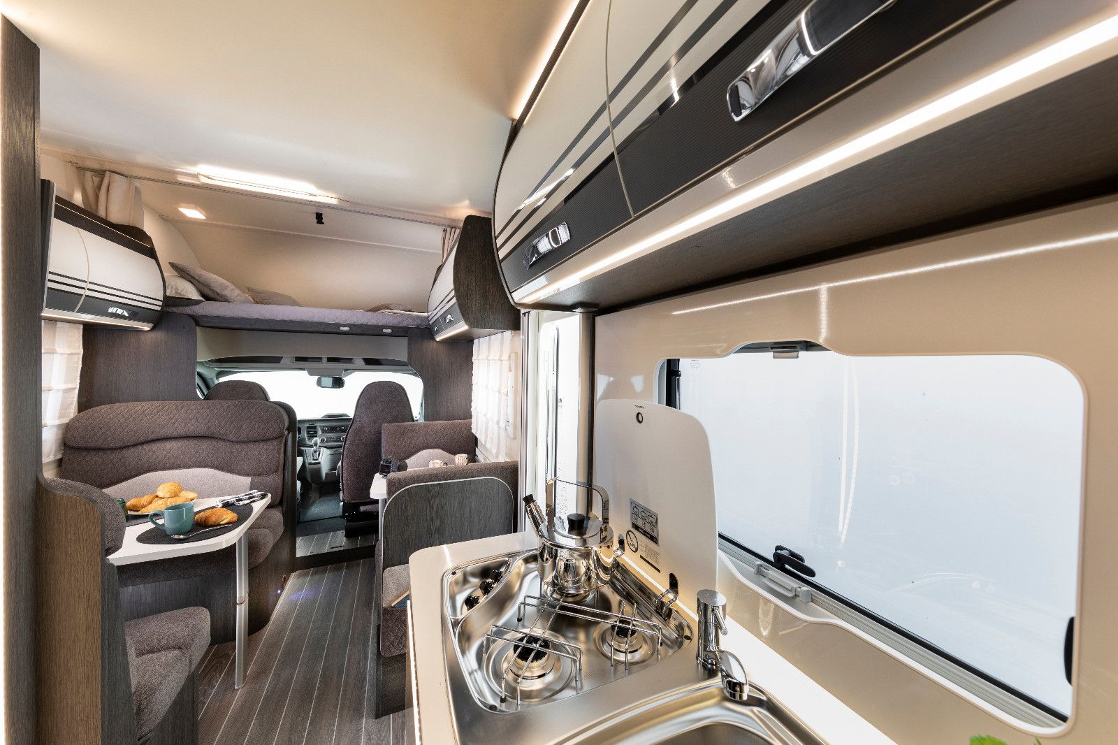 Fahrzeugabbildung Roller Team Kronos 277 M - 6.389€ sparen!