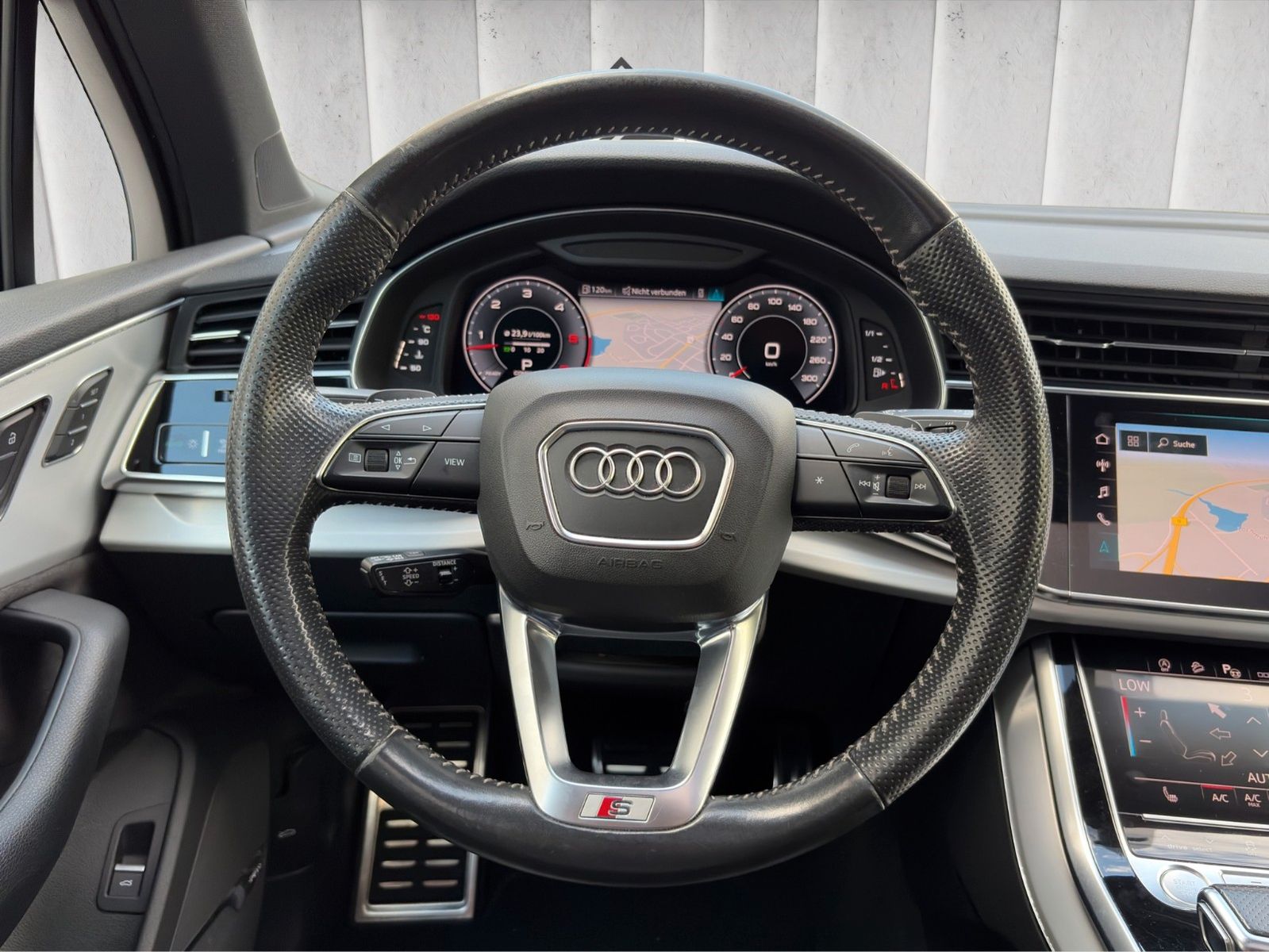 Fahrzeugabbildung Audi Q7 TDI Quattro S line *Luft*Matrix*Bose*Panodach