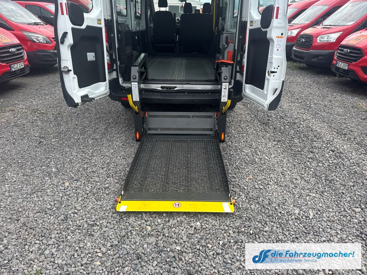 Fahrzeugabbildung Ford Transit Kombi 350 L3 Trend 2.2 TDCi DPF *1572 *K