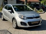 Kia Rio Edition 7 5xTÜRER+MFL+KLIMA+ALU+ALLWETTER - Kia Rio mit Diesel-Antrieb: Limousine
