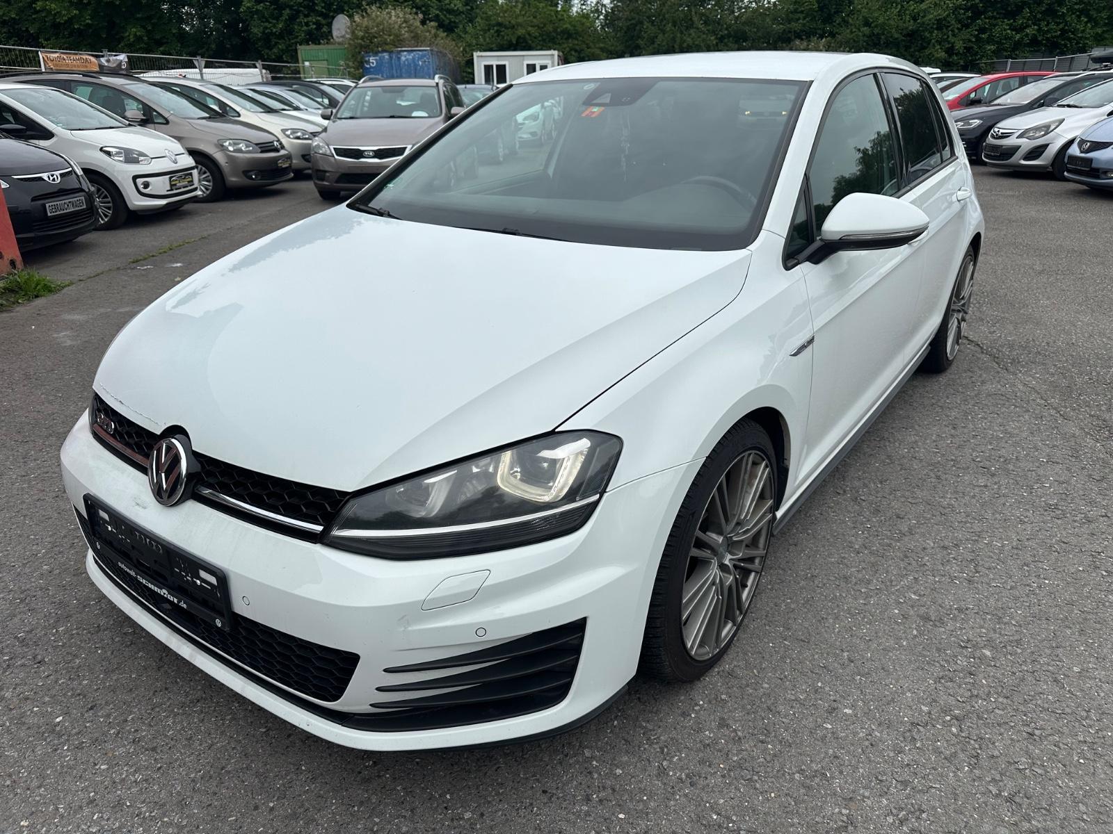 Volkswagen Golf 2.0 TDI DSG GTD
