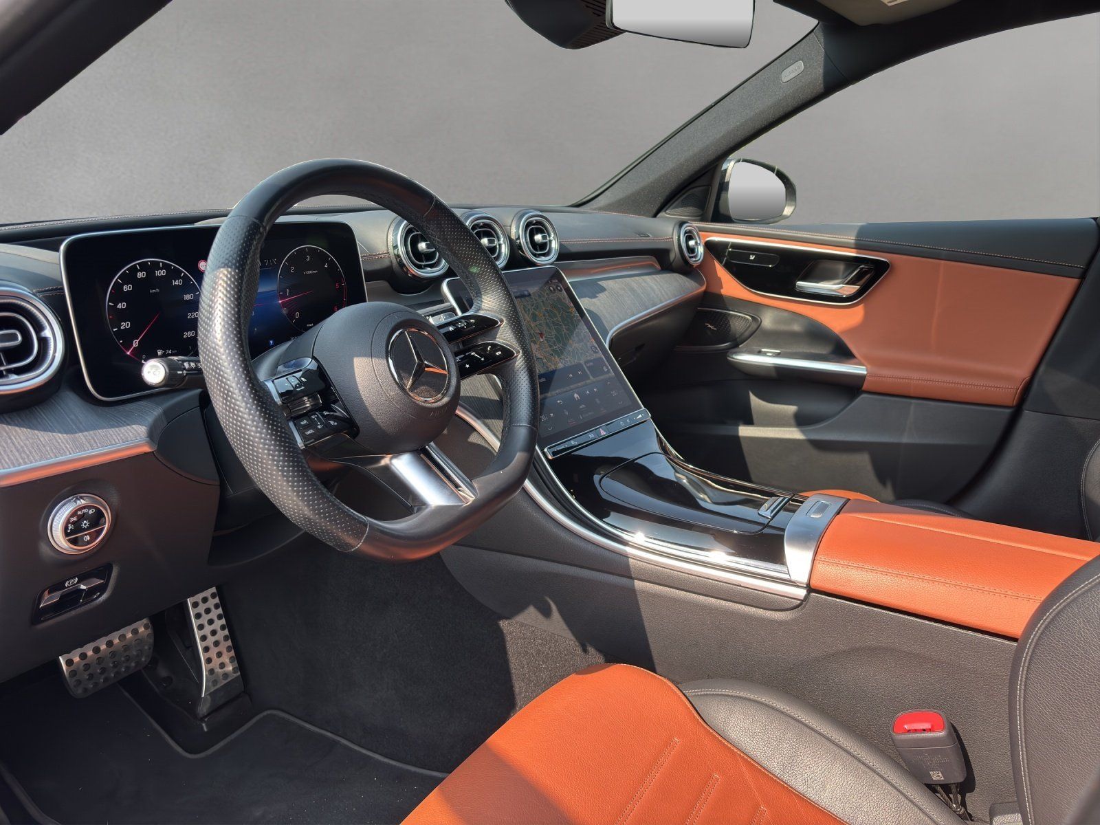 Fahrzeugabbildung Mercedes-Benz C 300d T AMG KeyGo DISTRO Night AHK Business HUD