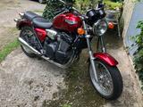 Triumph Legend TT 900 - TRIUMPH 900 LEGEND