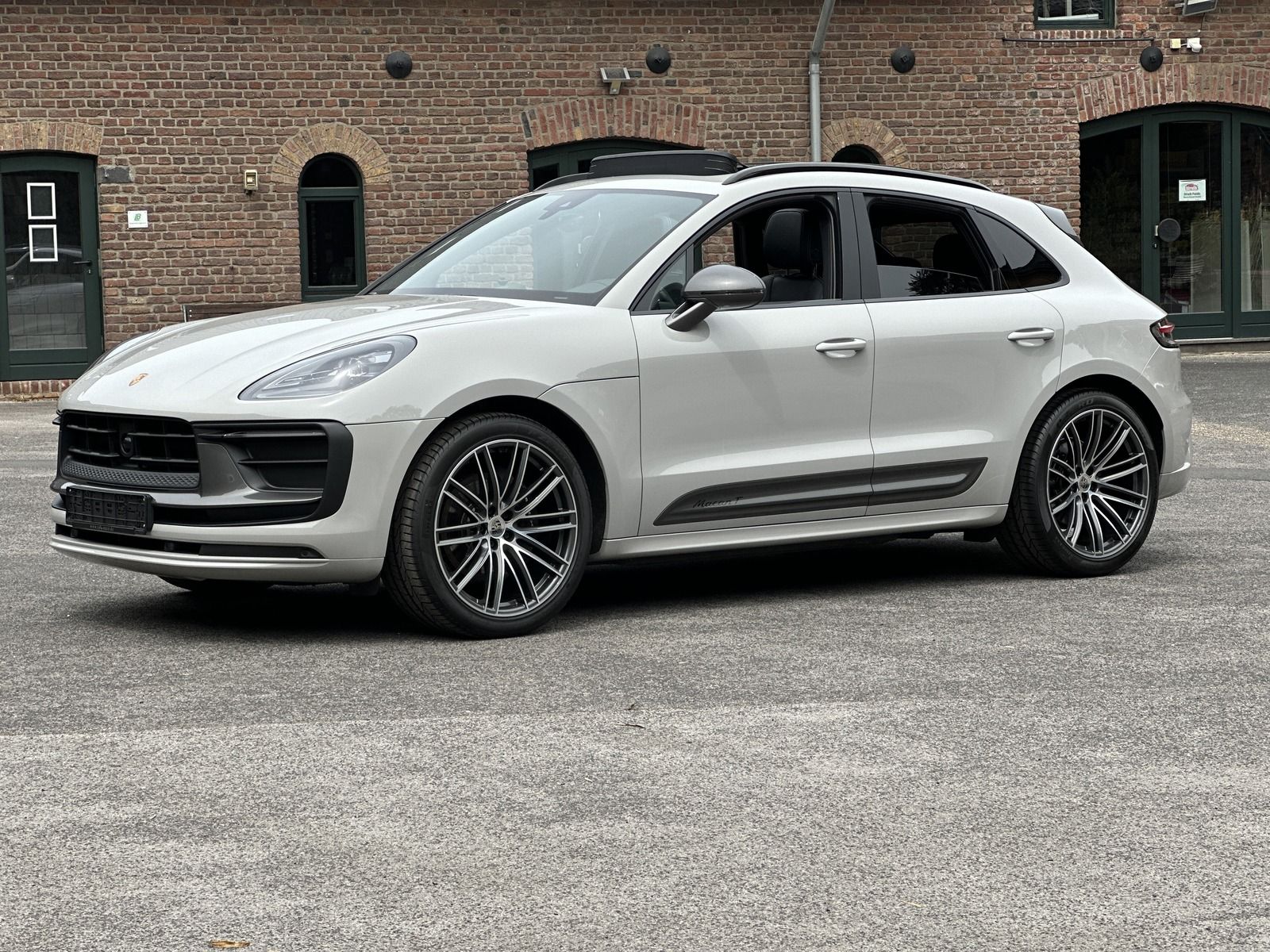 Porsche Macan T PANORAMA*KAMERA*21 TURBO*ABSTANDSREGELTE foto 5