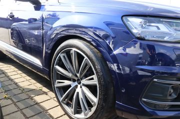 Audi SQ7 4.0 TDI qu. LUFT+BOSE+MATRIX+PANO+AHK+23"