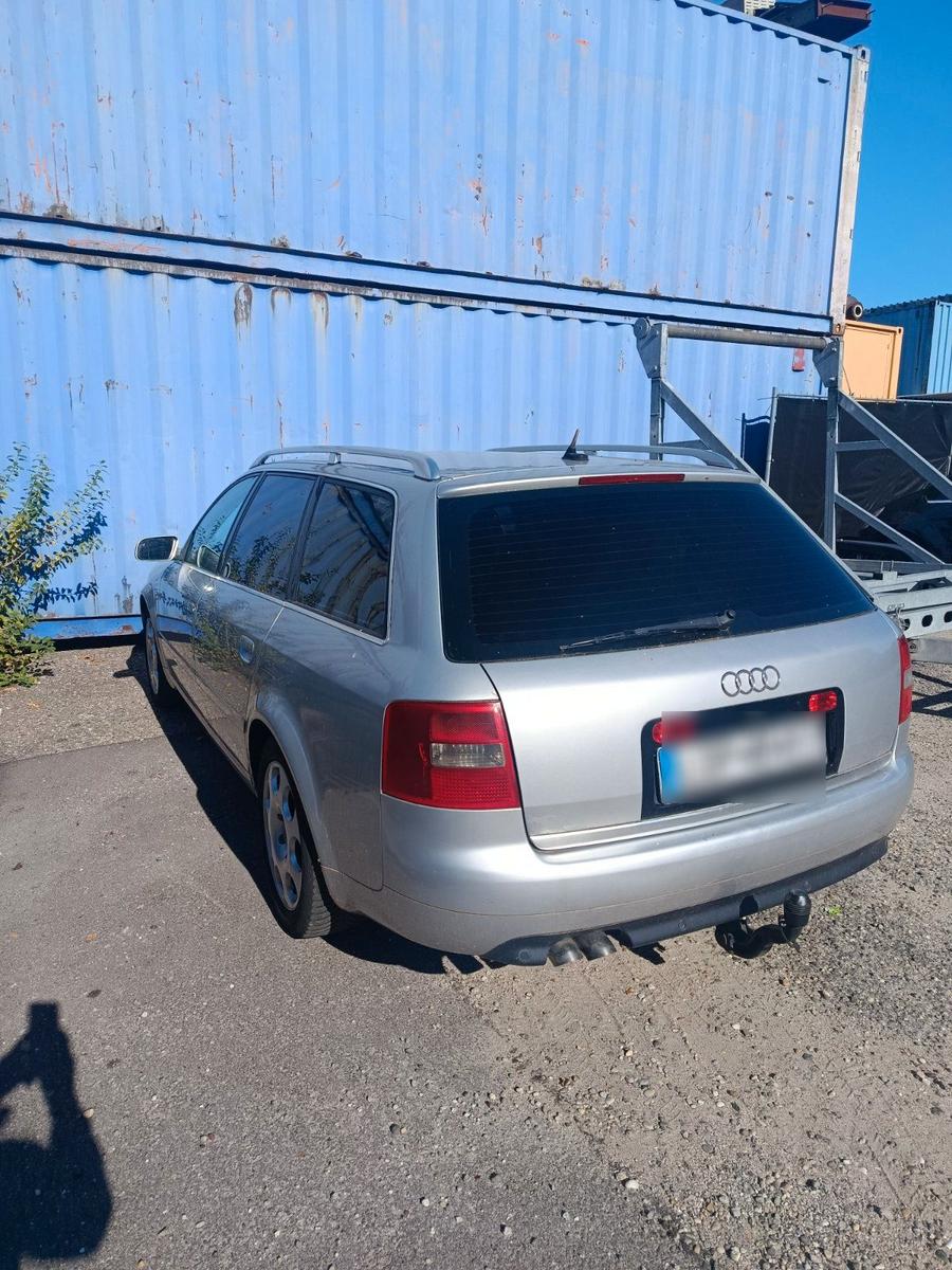 Audi A6 2004 — photo 5