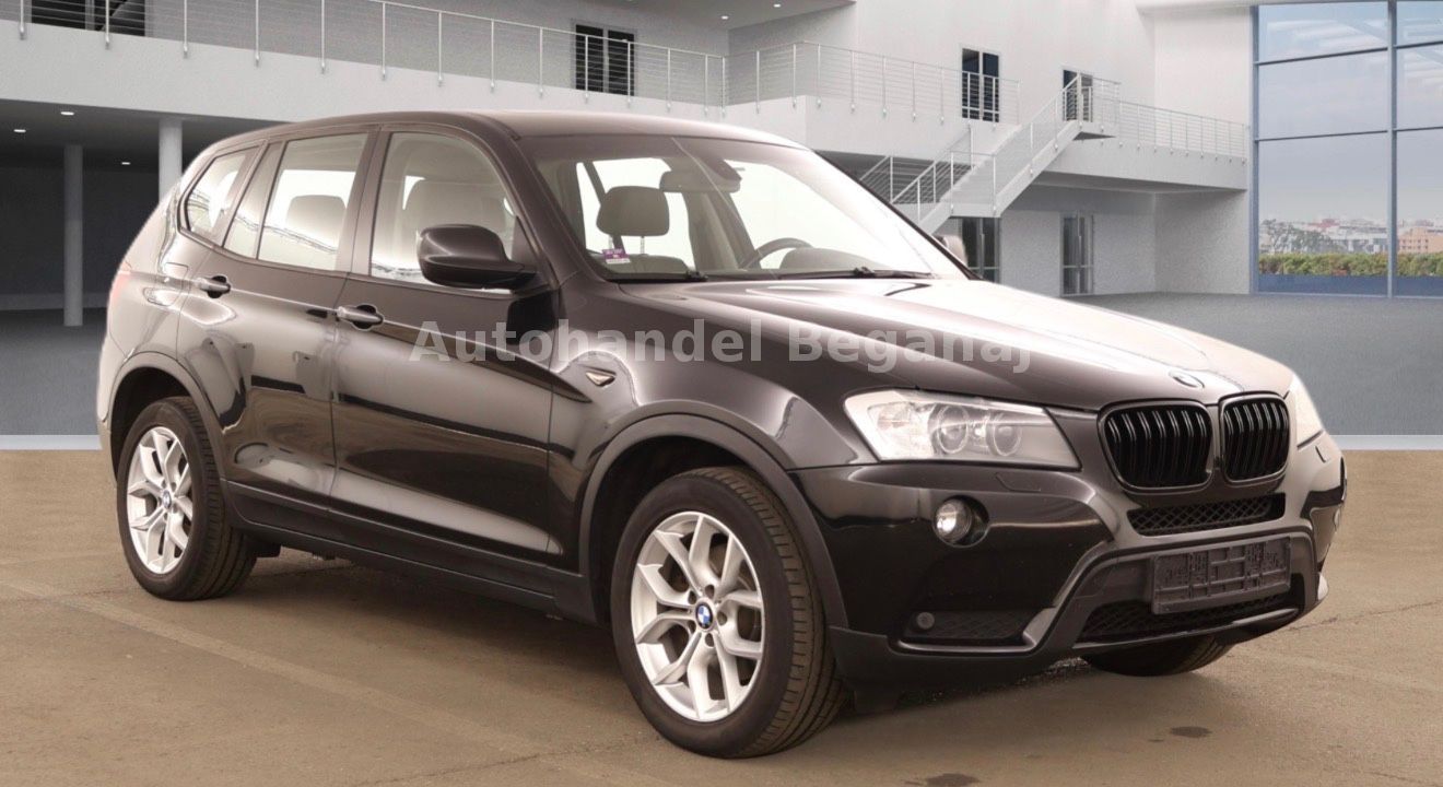 BMW X3 xDrive 30 d M-Paket AUT/NAVI/LEDER/PANO/SHZ