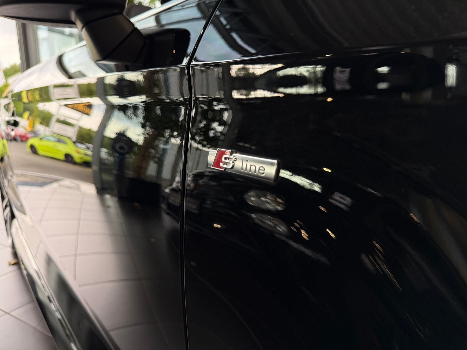 Fahrzeugabbildung Audi A3 Cabriolet 35 TFSI S-Line Competition LED  NAV