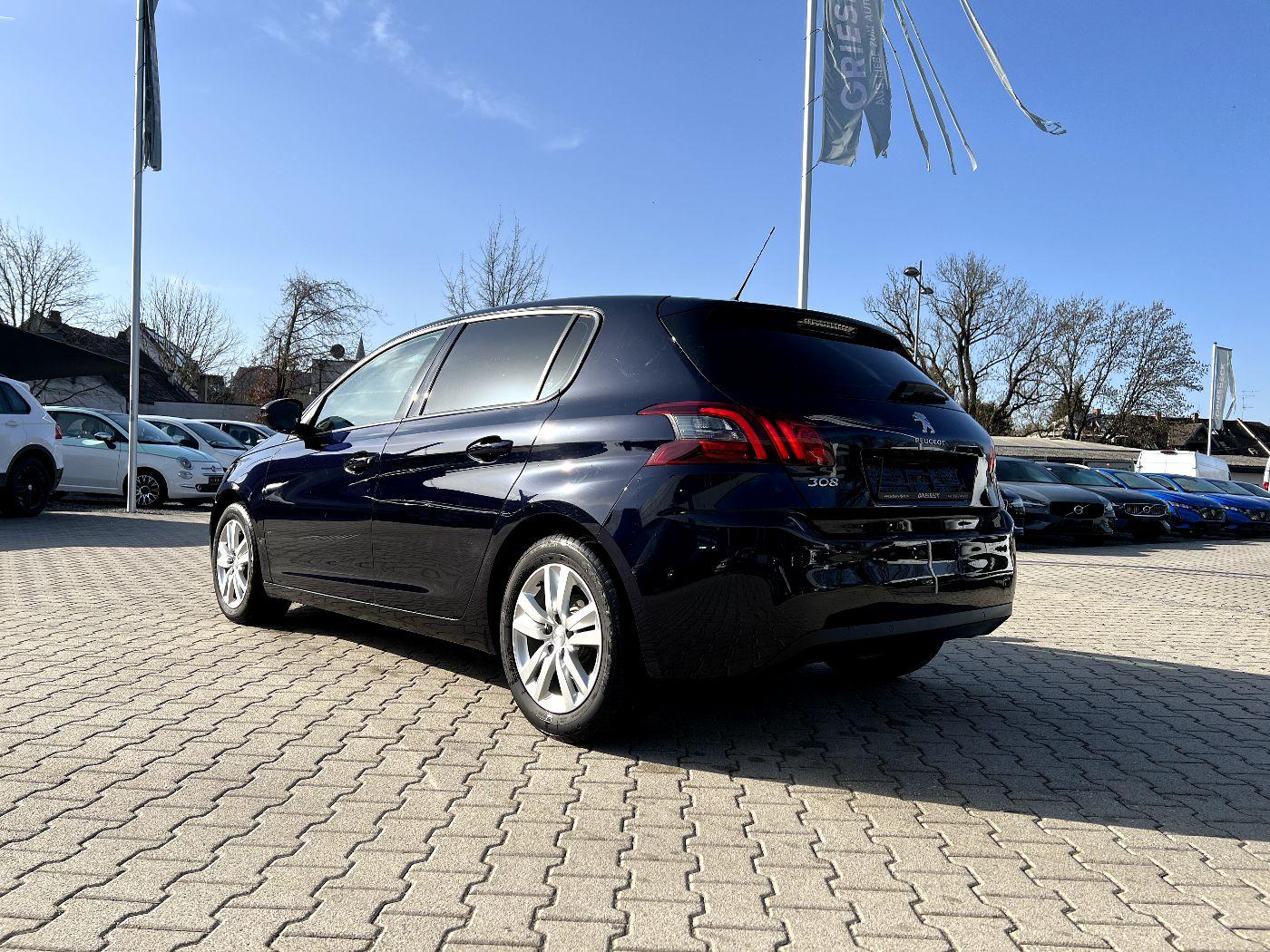 Peugeot 308 1.2 e-THP PureTech 130 Active *Navi Sitzh.*