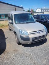 Citroën Berlingo 2.0 HDi Multispace/Behinderten Rampe - Citroën Berlingo mit Diesel-Antrieb: Kleinbus, 2.0