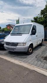 Mercedes-Benz Mercedes Sprinter 208D - Mercedes-Benz Sprinter: 208d
