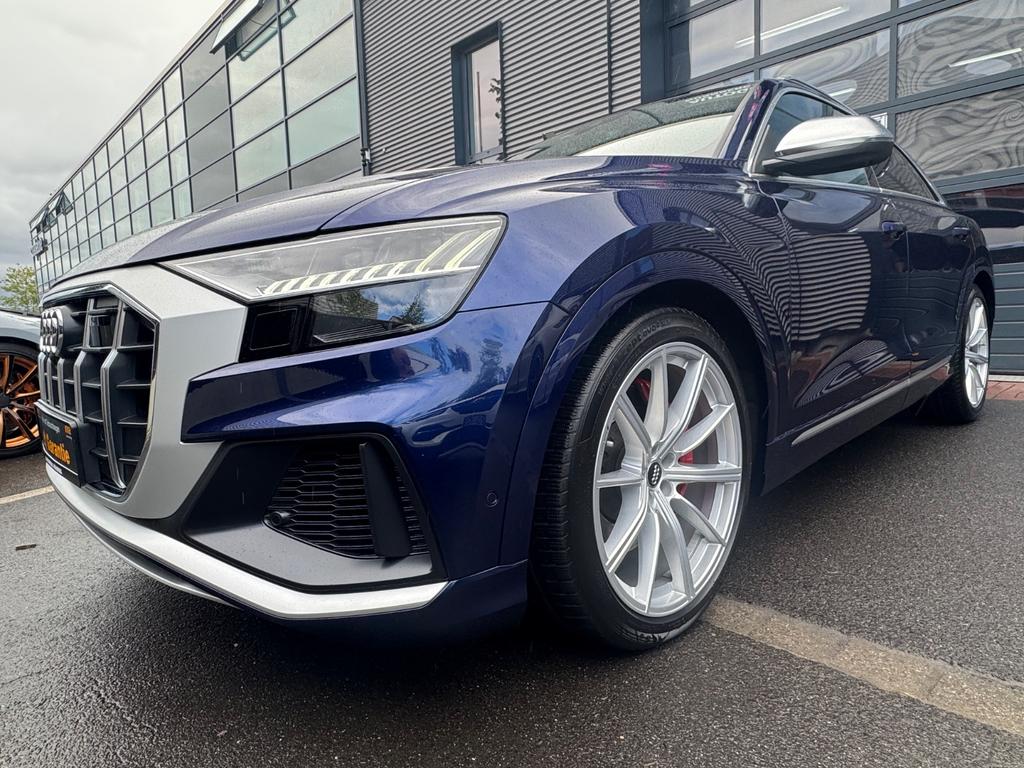 Audi SQ8