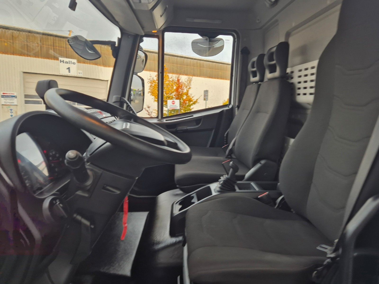 Fahrzeugabbildung Iveco Eurocargo ML75E21 LBW Klima 3 Sitze