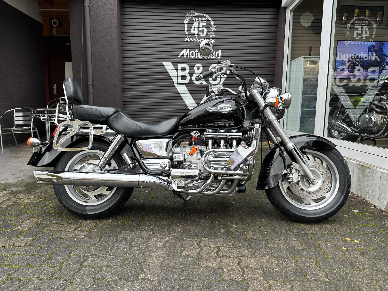 Honda F6C Valkyrie 2 Hd. Reifen Inspektion neu