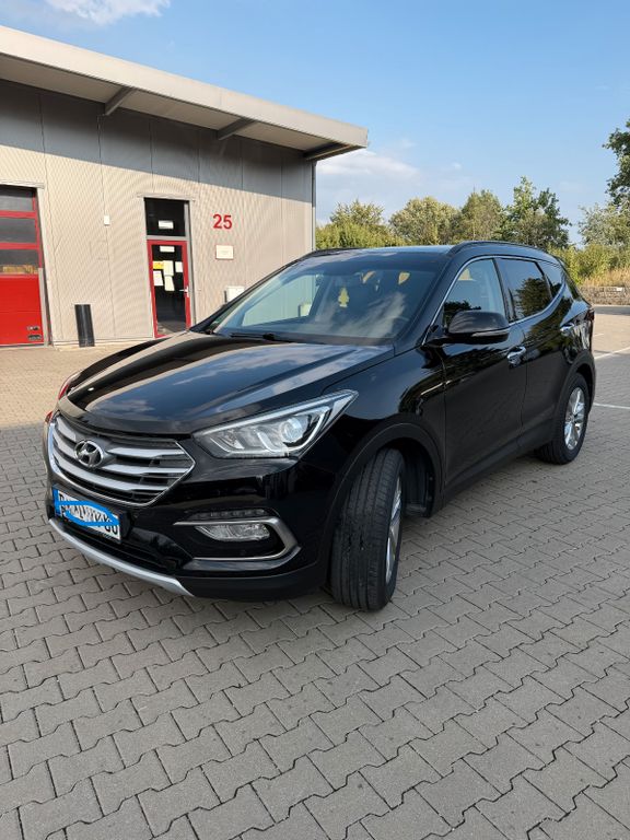 Image of Hyundai SANTA FE