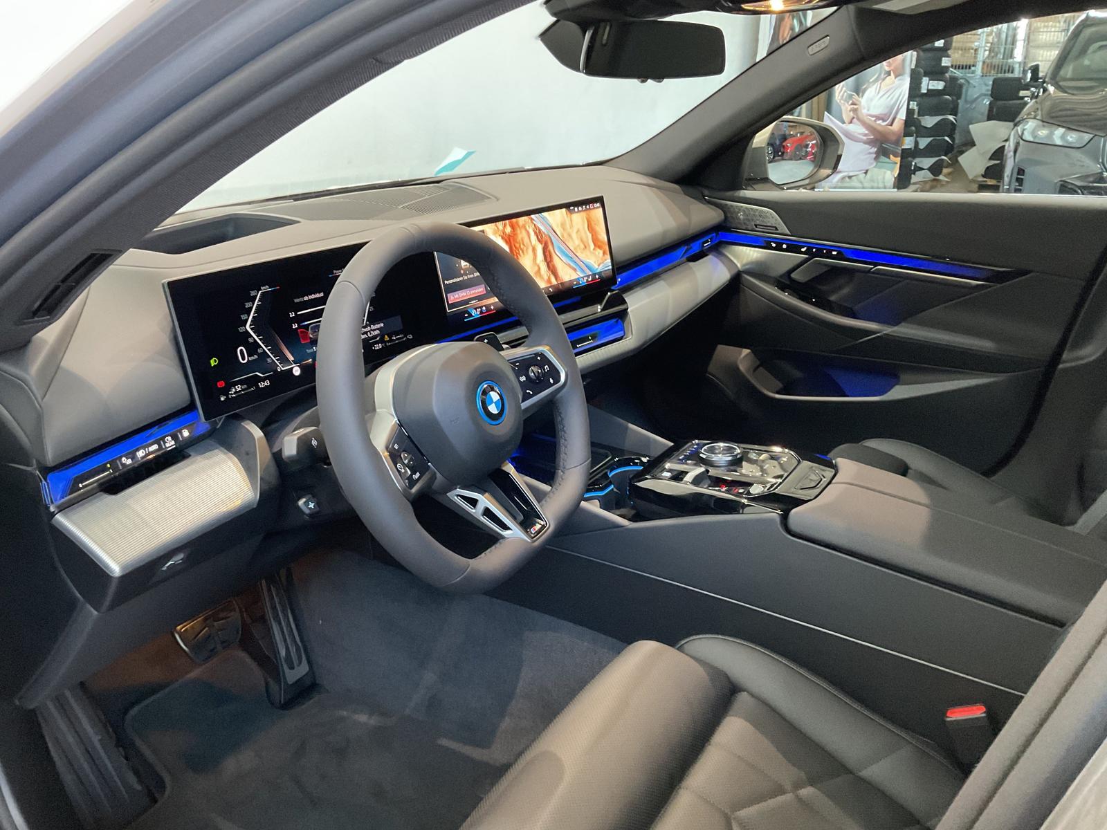 BMW 530e |Sitzbelüftung |AHK |Komfortzugang