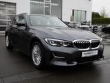 BMW 330d Touring Luxury Line Individual Leder NAVI - gebrauchte BMW 330 aus dem Jahr 2020