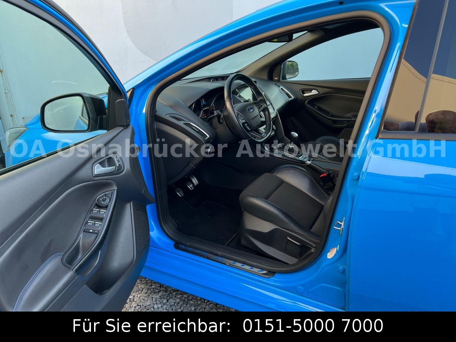 Ford Focus RS Limo 350PS Recaro Klappe Käfig Kamera