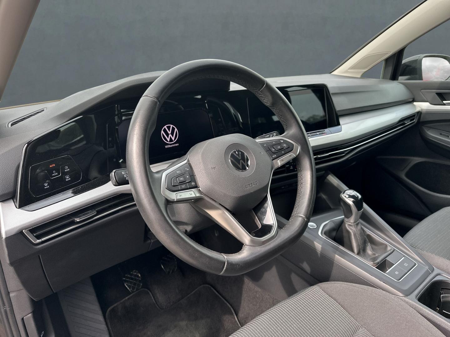 Volkswagen Golf VIII 1.0 TSI AHK-klappbar Digitales Cockpit, миниатюра 9