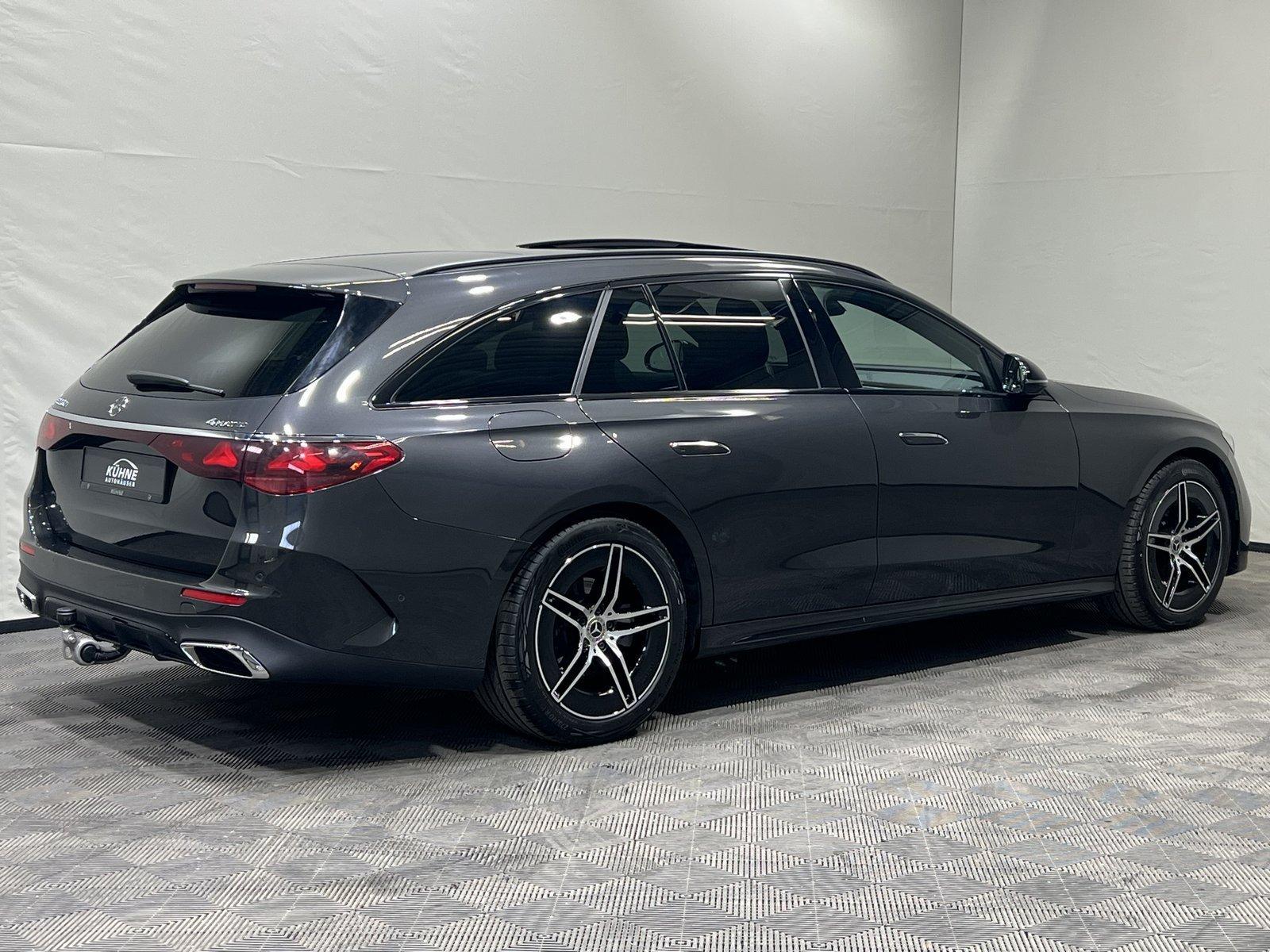 Mercedes-Benz E 220T d 4M AMG Line Advanced Night PanoDach+AHK