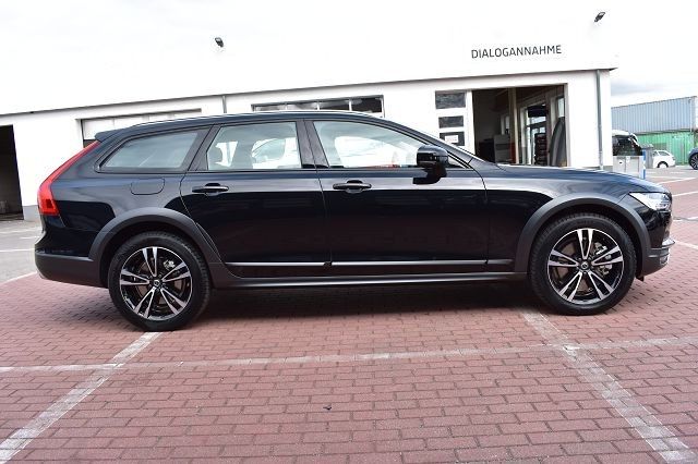 Fahrzeugabbildung Volvo V90 Cross Country D5 AWD Pro*STDHZG*PANO*RFK*