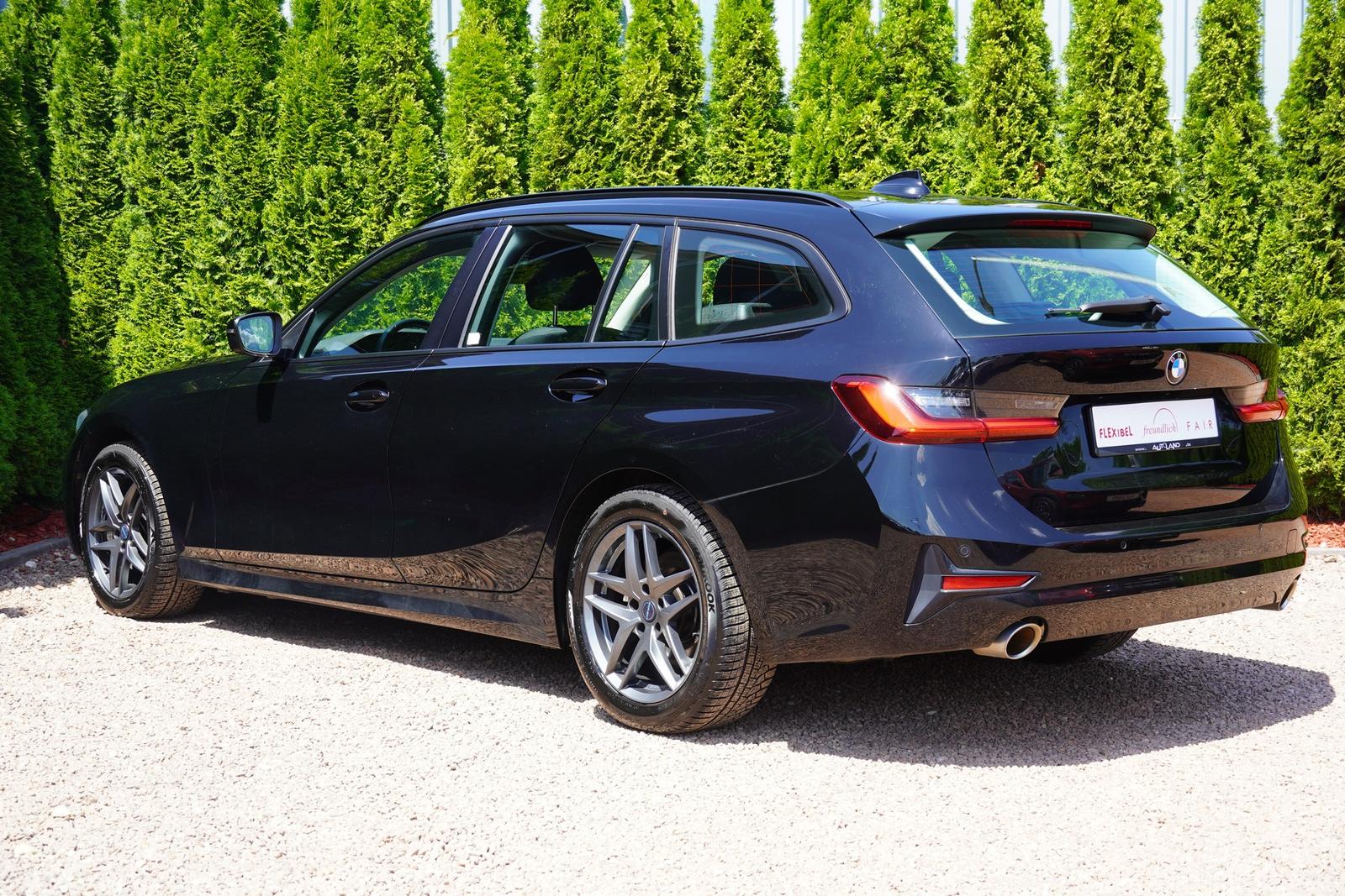 BMW 3 Series iA Touring Advantage Tempomat LED Navi DAB, миниатюра 3