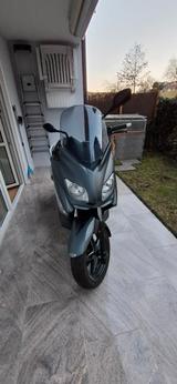 Yamaha X-Max 125  - YAMAHA ROLLER
