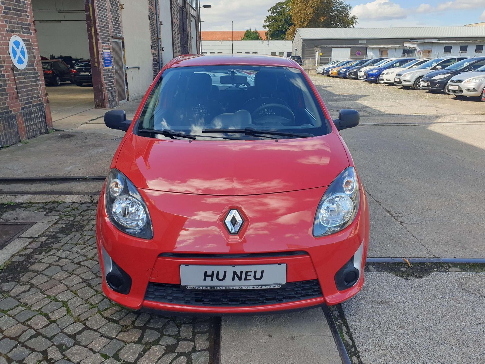 Twingo TÜV NEU/ Klima/ Allwetterreifen – Bild 2