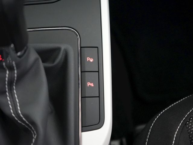 Arona XCELLENCE TSI DSG+AHK+NAVI+RÜCKFAHRKAMERA+