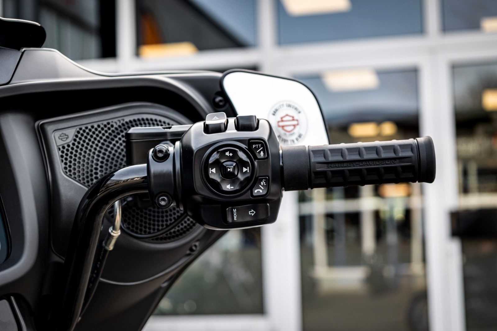 Fahrzeugabbildung Harley-Davidson Street Glide FLHX MY26 117 CUI