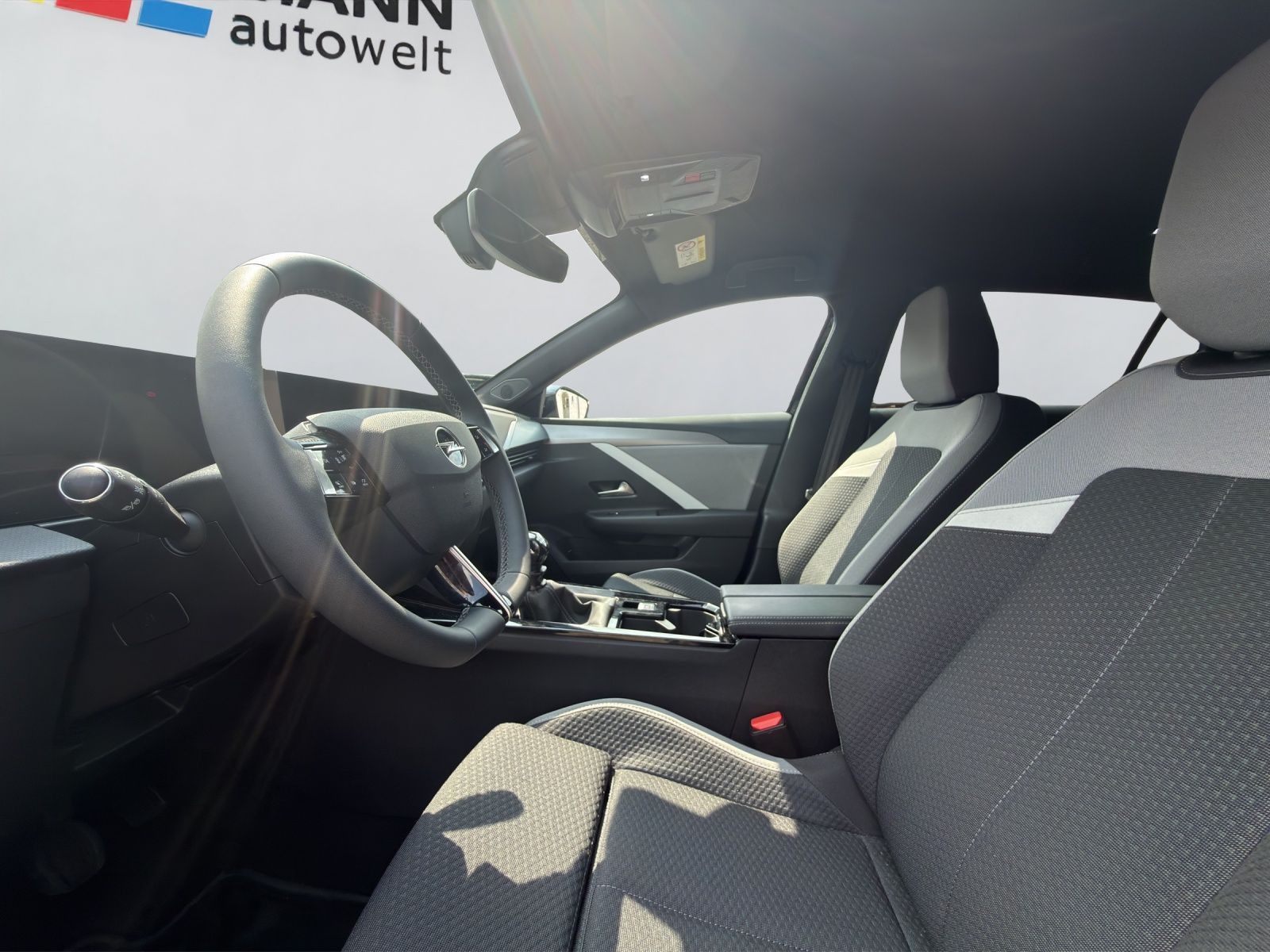 Opel Astra - Bild 9