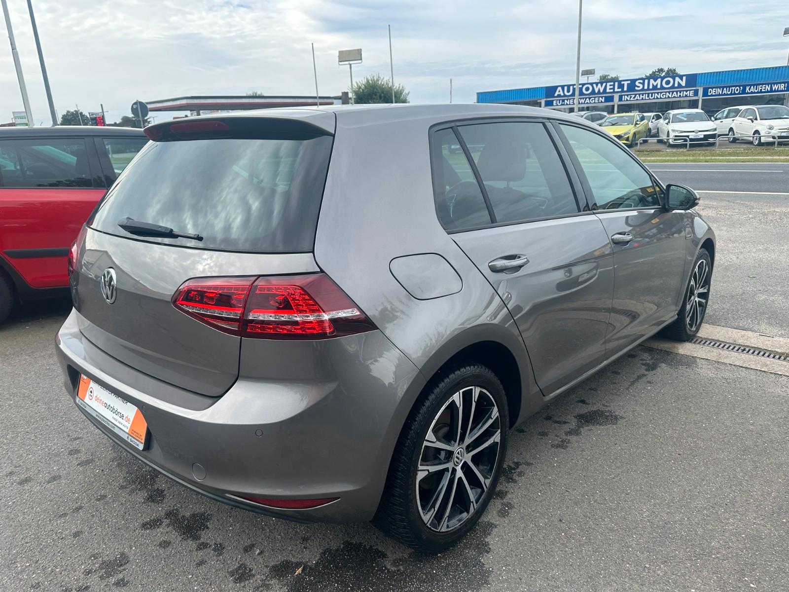 Volkswagen Golf VII Lim. Edition BMT Klima Leder LED ACC