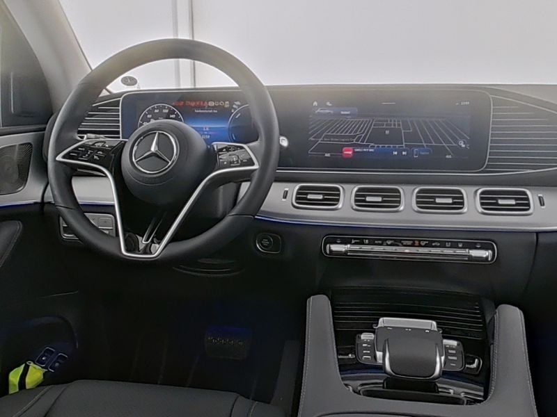Fahrzeugabbildung Mercedes-Benz GLE 400 e 4M*AHK*Distronic*Panora*Totwinkel*360*