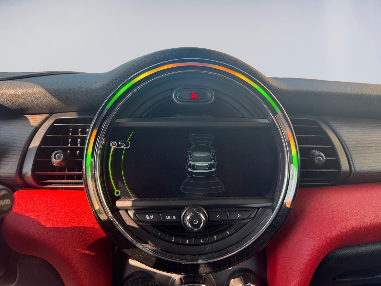 MINI Cooper S Aut. JCW HUD SHZ LED PDC H&K LEDER/ALC.