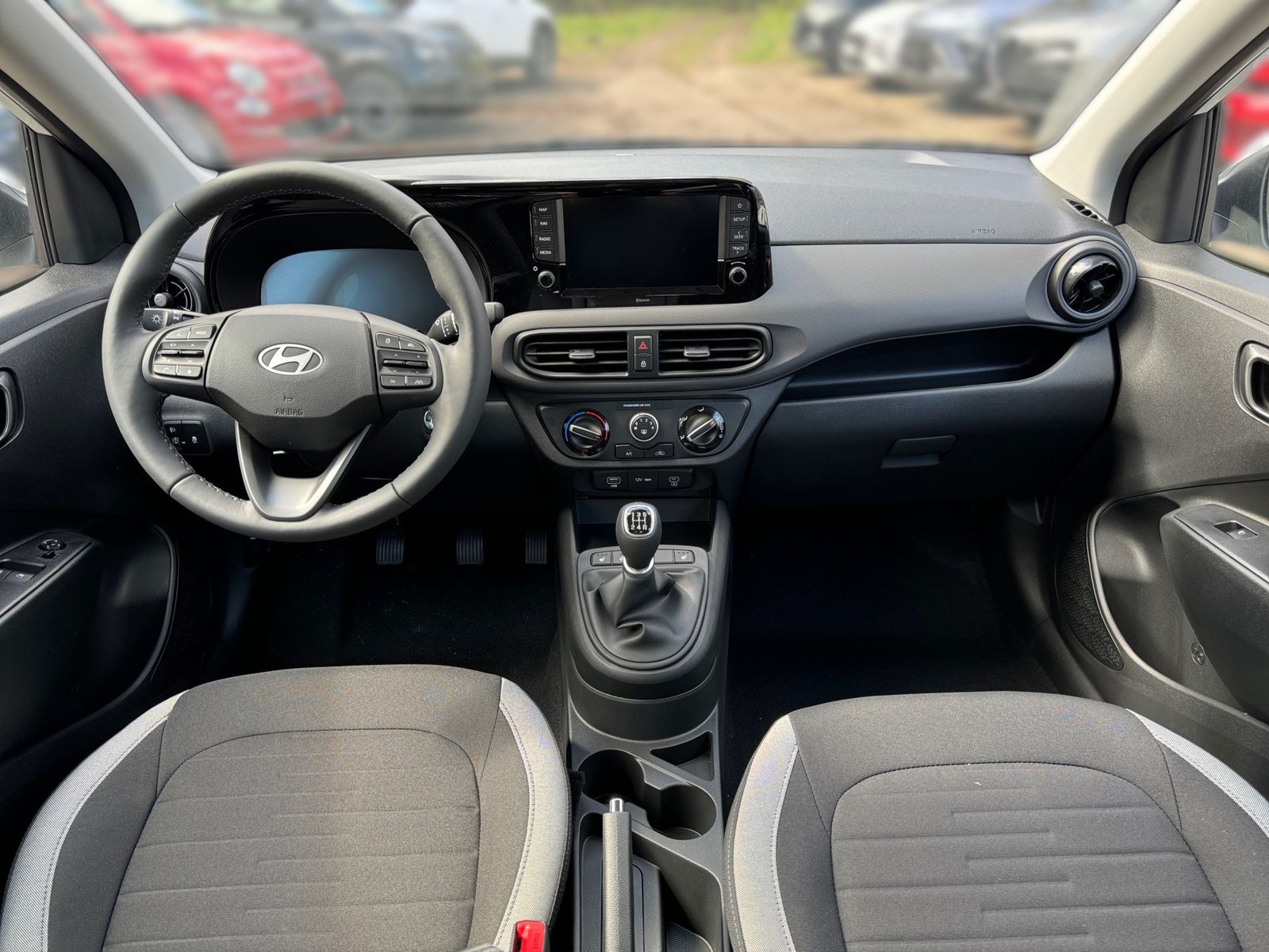 Hyundai i10 – Bild 9