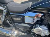 Andere UM Renegade Classic - BENZIN CHOPPER