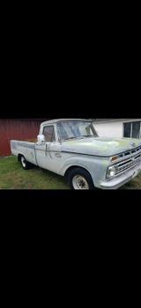 Ford F250 Pick Up 5,8l - Ford Ranger mit Benzin-Antrieb