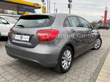 Mercedes-Benz A 180 BlueEfficiency Aut./Navi/Tempo/PDC - Mercedes-Benz A 180 in Hannover