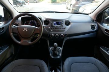 Fahrzeugabbildung Hyundai i10 Style #32 TKM #Einparkhilfe hinten
