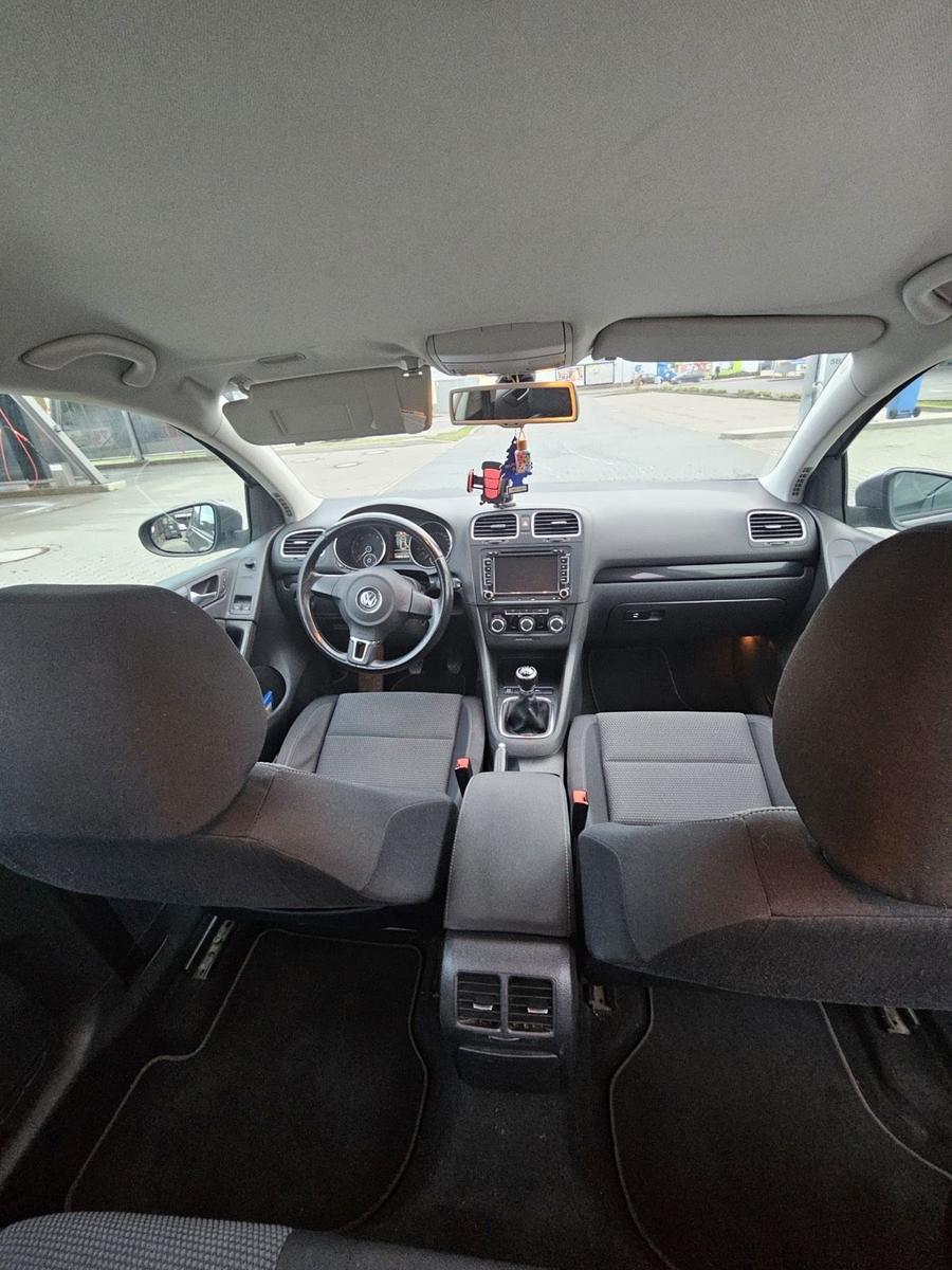 Volkswagen Golf 2009 — photo 7