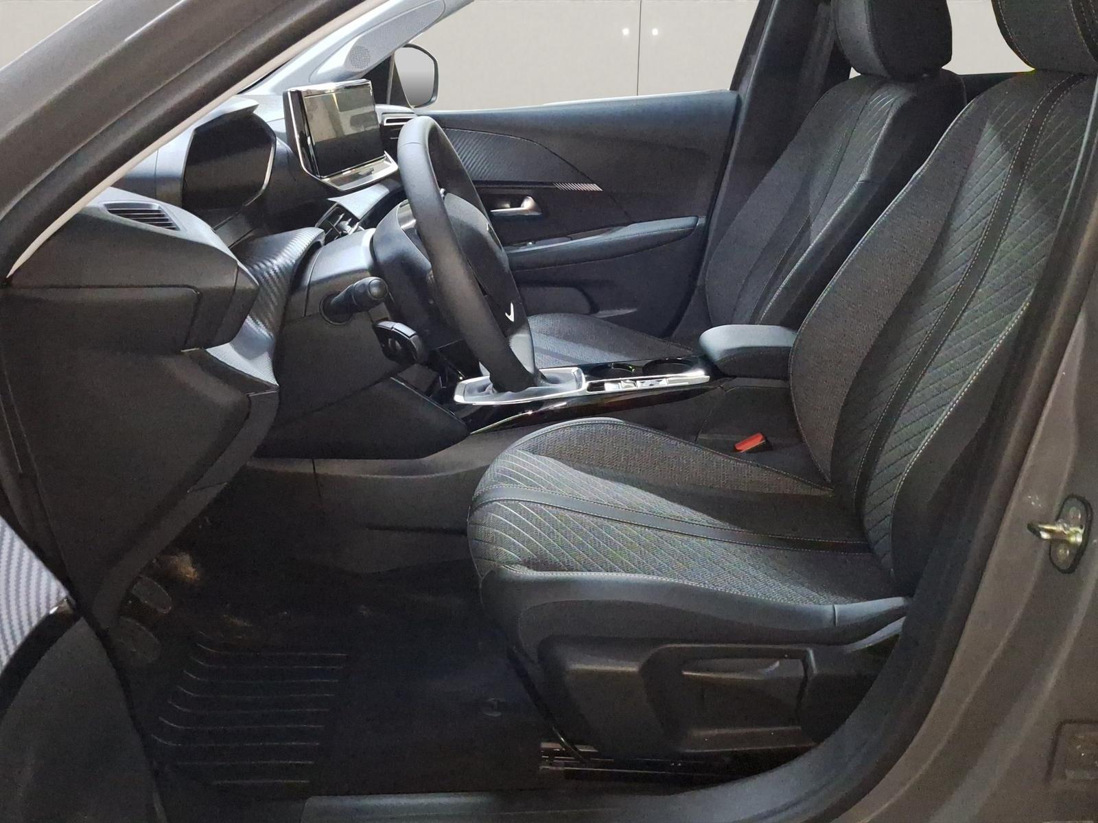Peugeot 208 1.2 Turbo 100 Allure LED+Navi+SHZ+360+Kam.