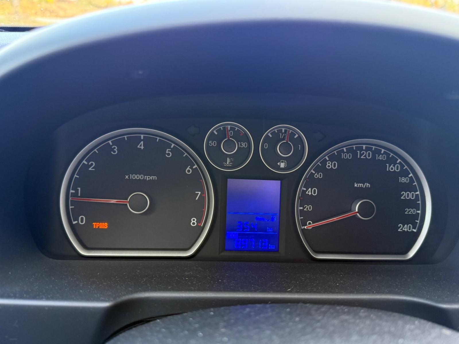 Hyundai i30 2009 — photo 11