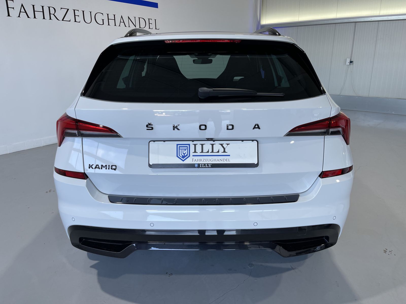 Fahrzeugabbildung SKODA Kamiq Monte Carlo 1.5 TSI*Pano*Cam*ACC*Virtual*