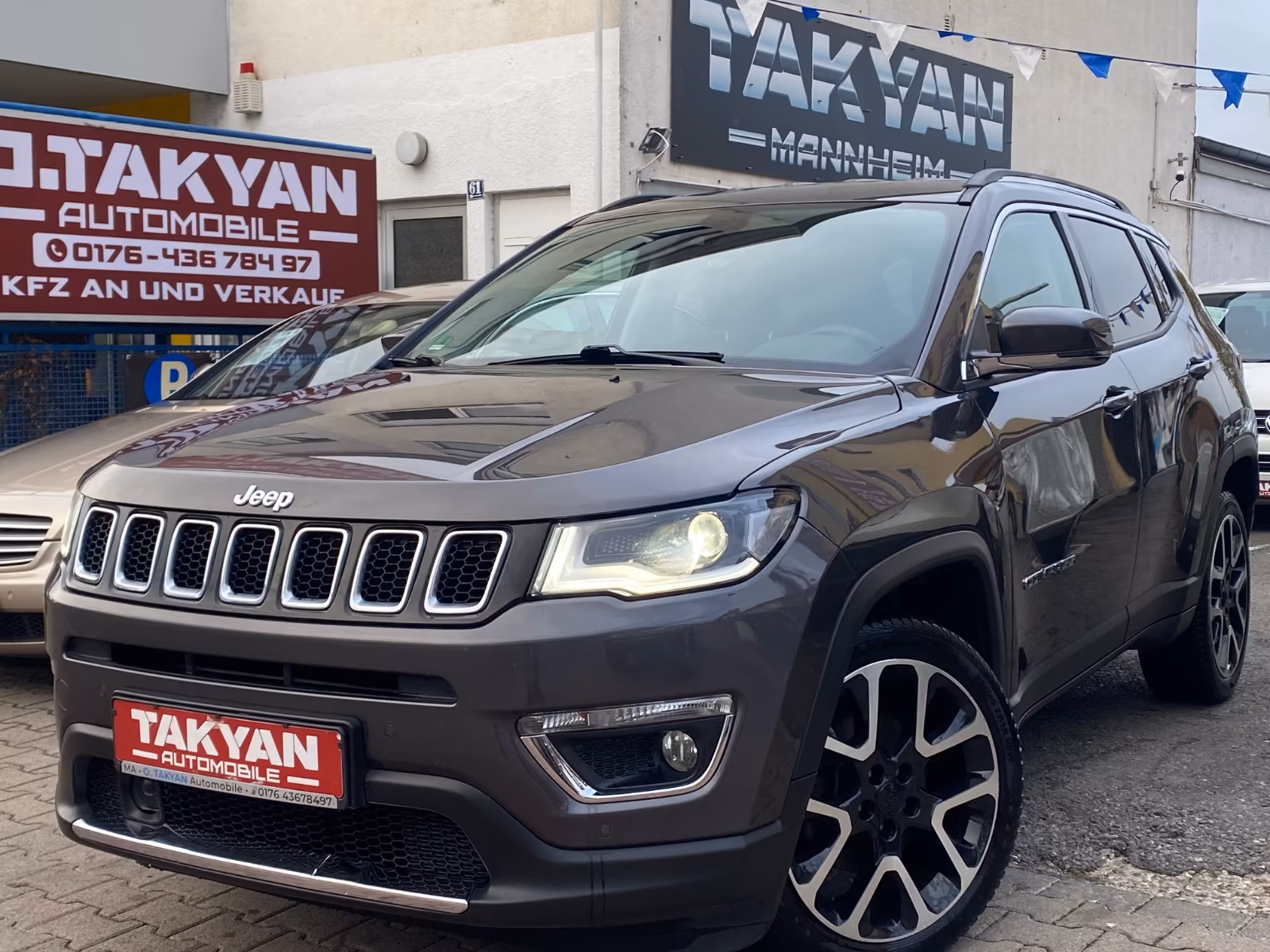 Jeep Compass Limited FWD