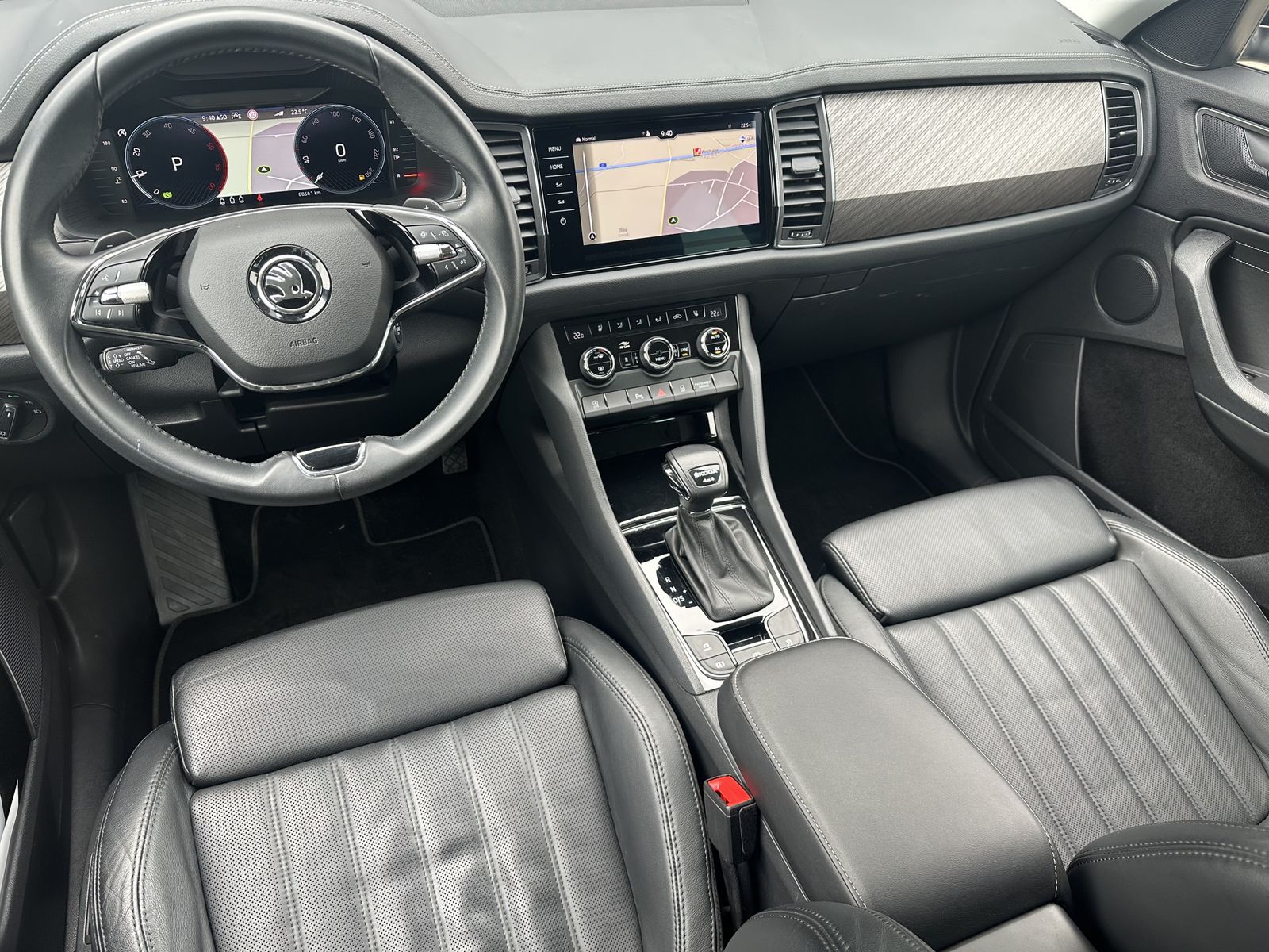 Fahrzeugabbildung SKODA Kodiaq 4x4 Style NAV+MATRIX+ACC+STANDHEIZUNG+VC