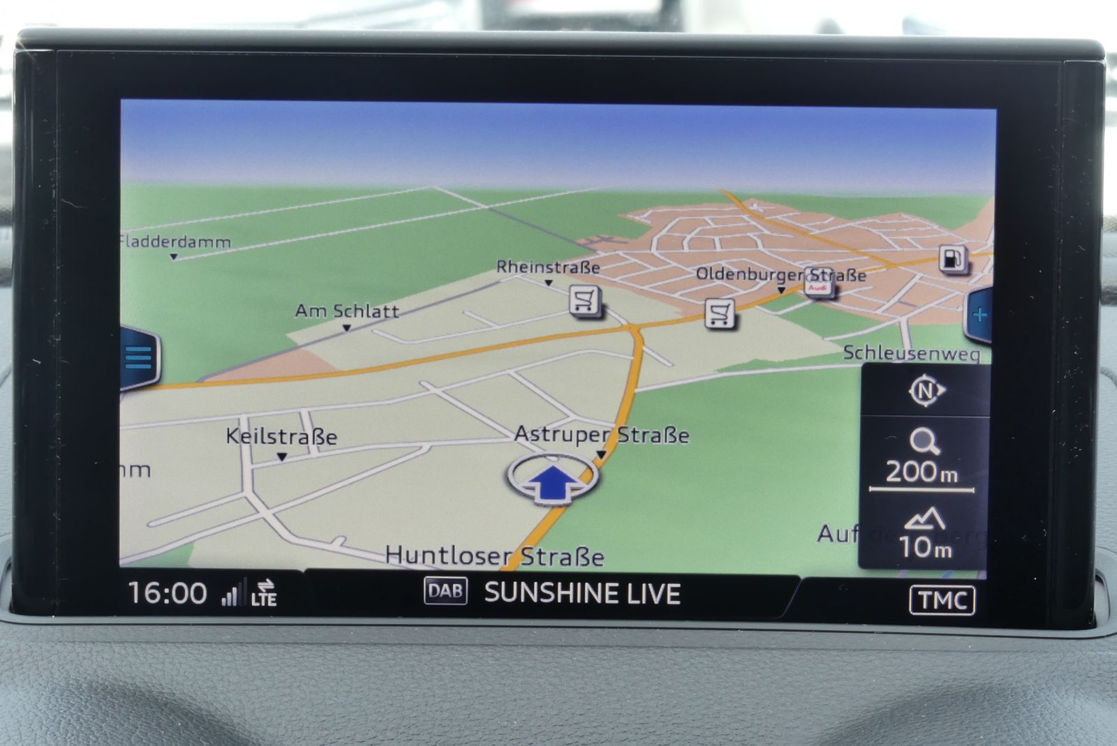 Fahrzeugabbildung Audi A3 SpB 40 TDI Qu S-Line NAV+XEN+VCOCKPIT+PANO+SH